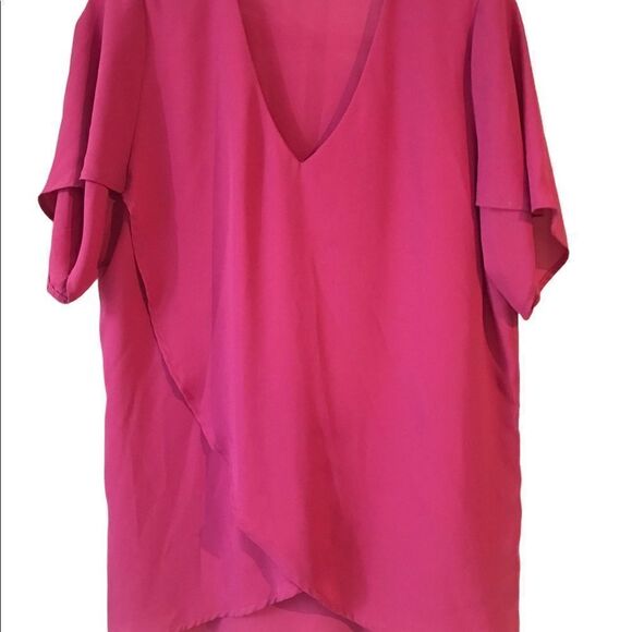 Karen Kane size small v necked blouse like new see pics - Picture 1 of 4